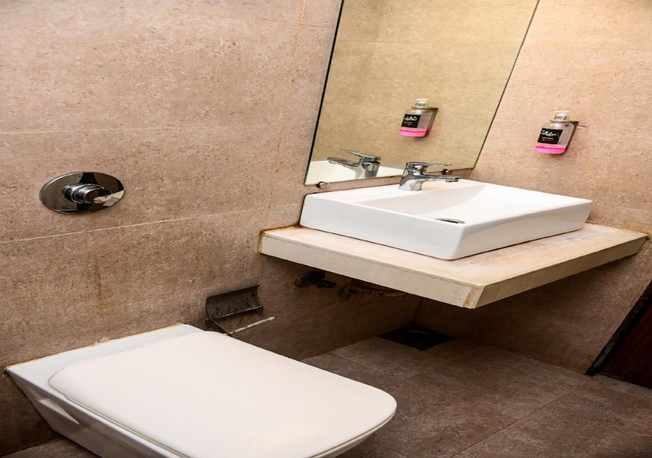 Hotel Bkc Inn - Near Trade Center, Visa Consulate Βομβάη Εξωτερικό φωτογραφία