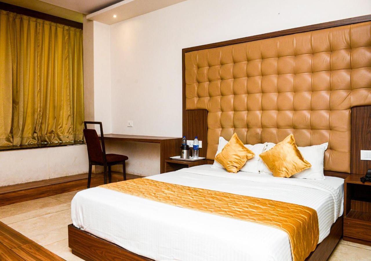 Hotel Bkc Inn - Near Trade Center, Visa Consulate Βομβάη Εξωτερικό φωτογραφία