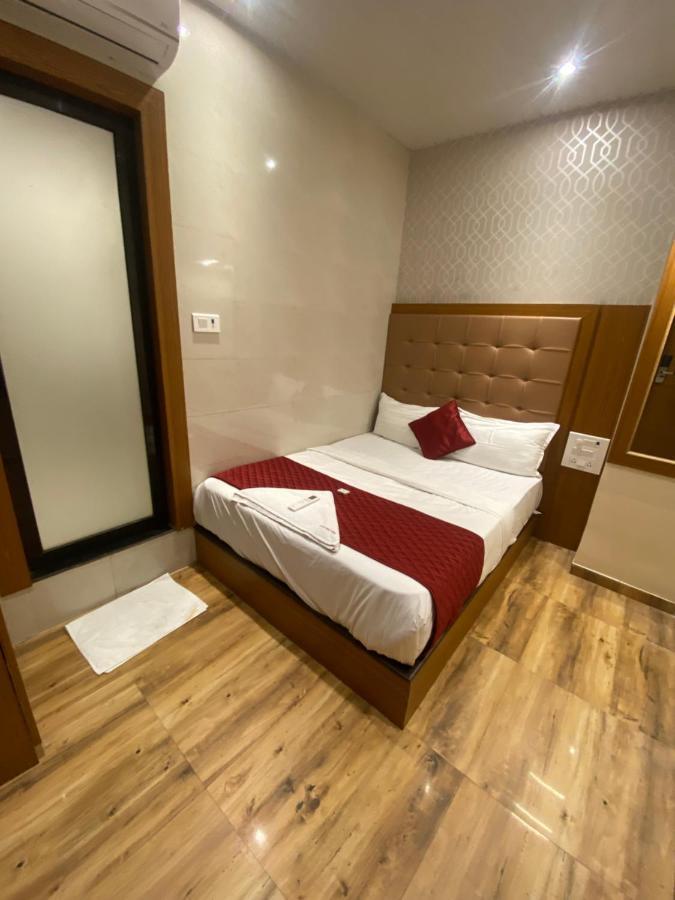Hotel Bkc Inn - Near Trade Center, Visa Consulate Βομβάη Εξωτερικό φωτογραφία