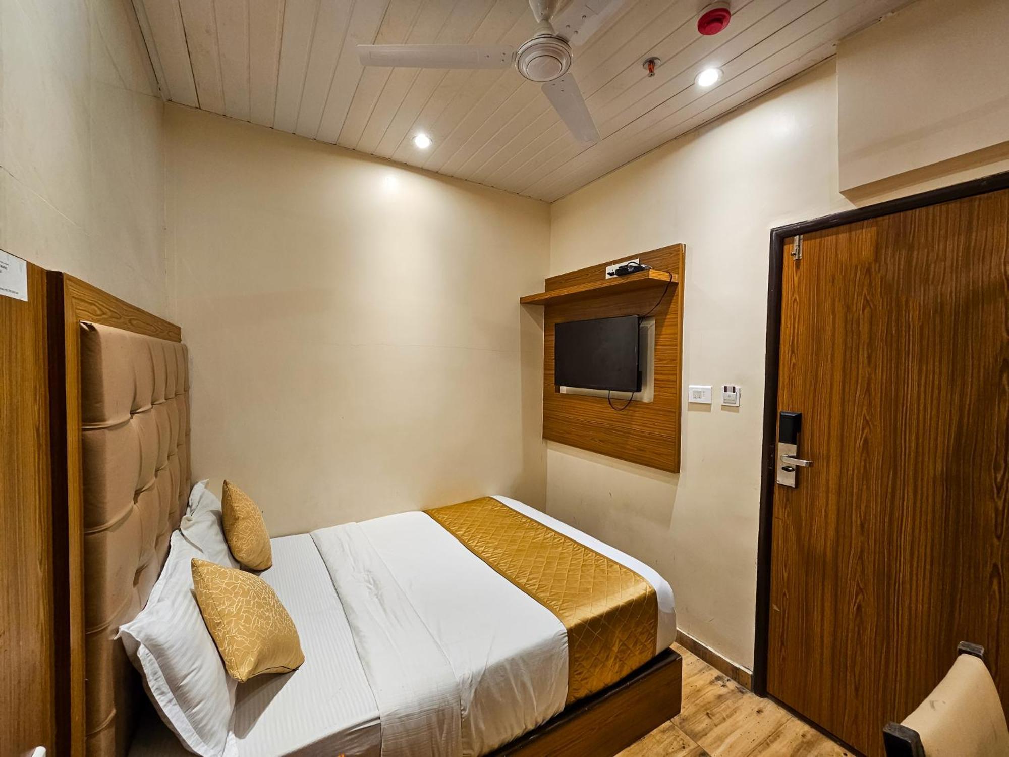 Hotel Bkc Inn - Near Trade Center, Visa Consulate Βομβάη Εξωτερικό φωτογραφία